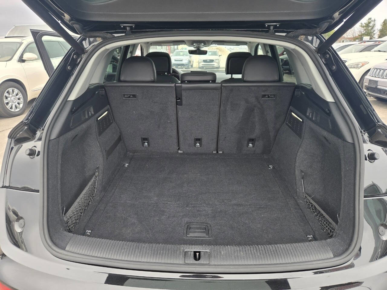 Used 2019 Audi Q5 2.0T Premium Plus w/ Premium Plus Package image 31