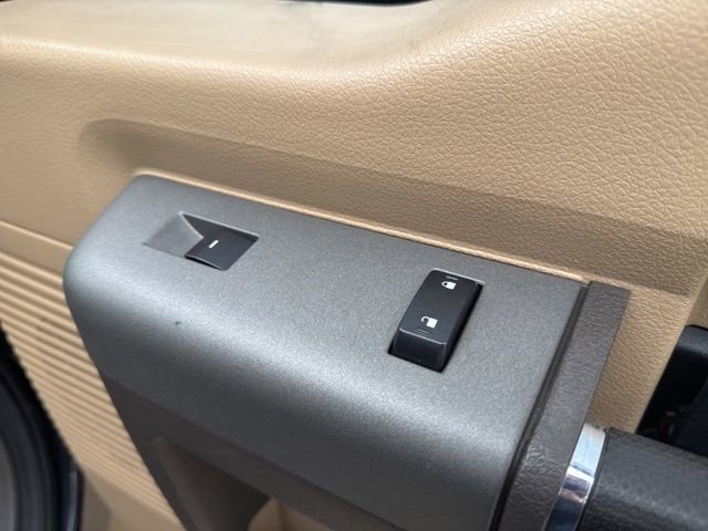 Used 2011 Ford F250 Lariat w/ Lariat Interior Pkg image 52