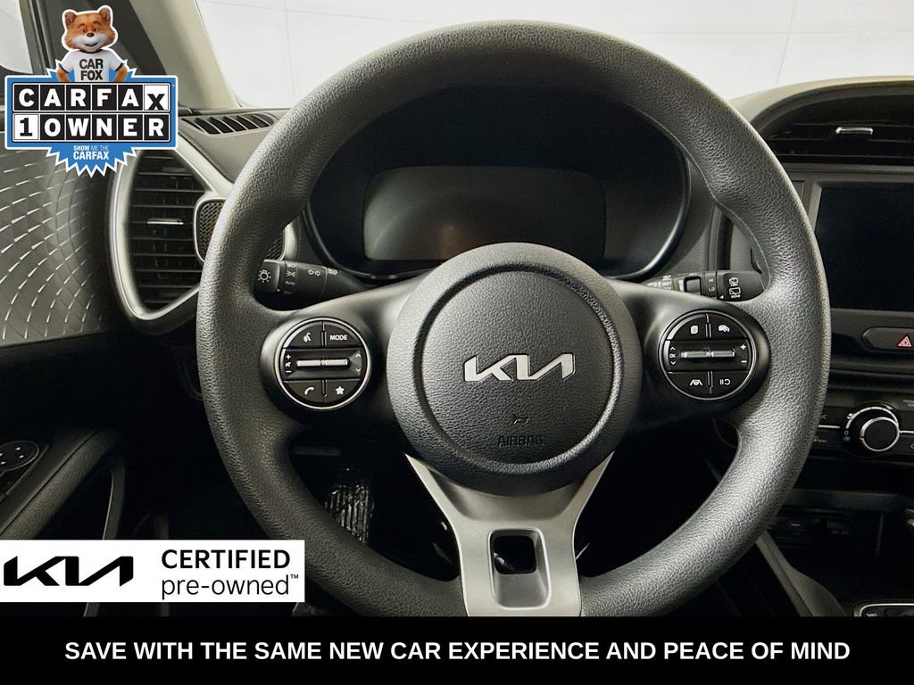 Certified 2025 Kia Soul LX w/ LX Technology Package FWD image 13