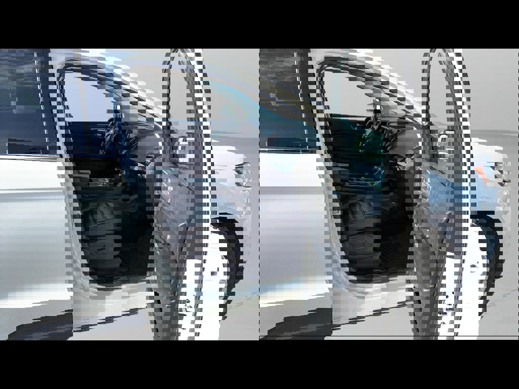 Used 2023 Ford Edge SEL w/ Convenience Package image 19