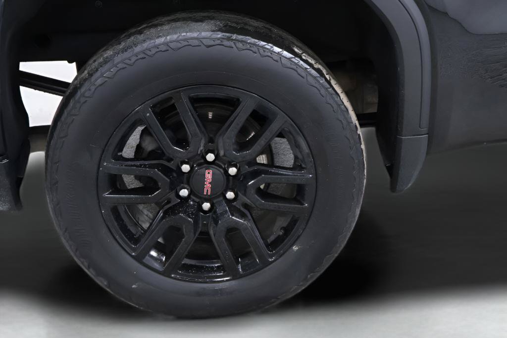 Used 2023 GMC Sierra 1500 Pro w/ Graphite Edition AWD/4WD image 19