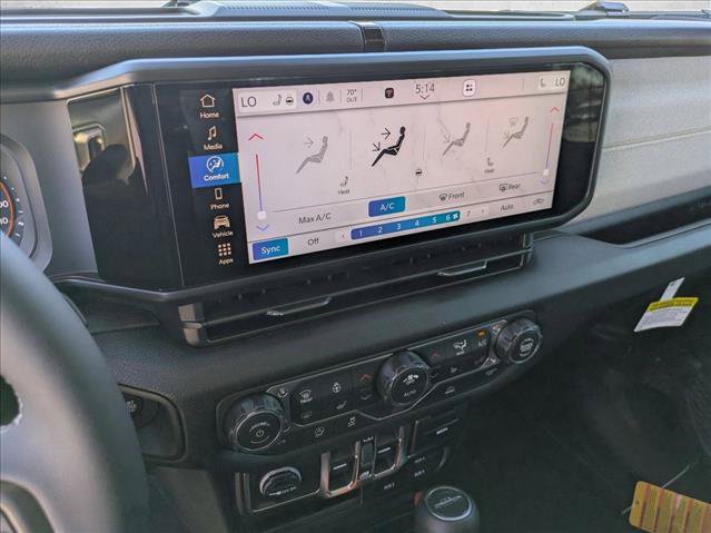 New 2026 Jeep Gladiator Sport AWD/4WD image 11