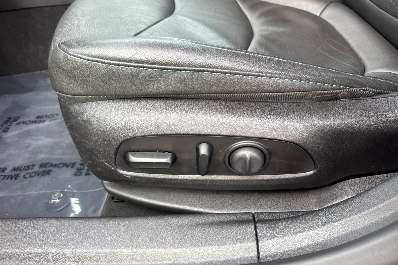 Used 2019 Chevrolet Volt Premier w/ Driver Confidence II Package FWD image 13