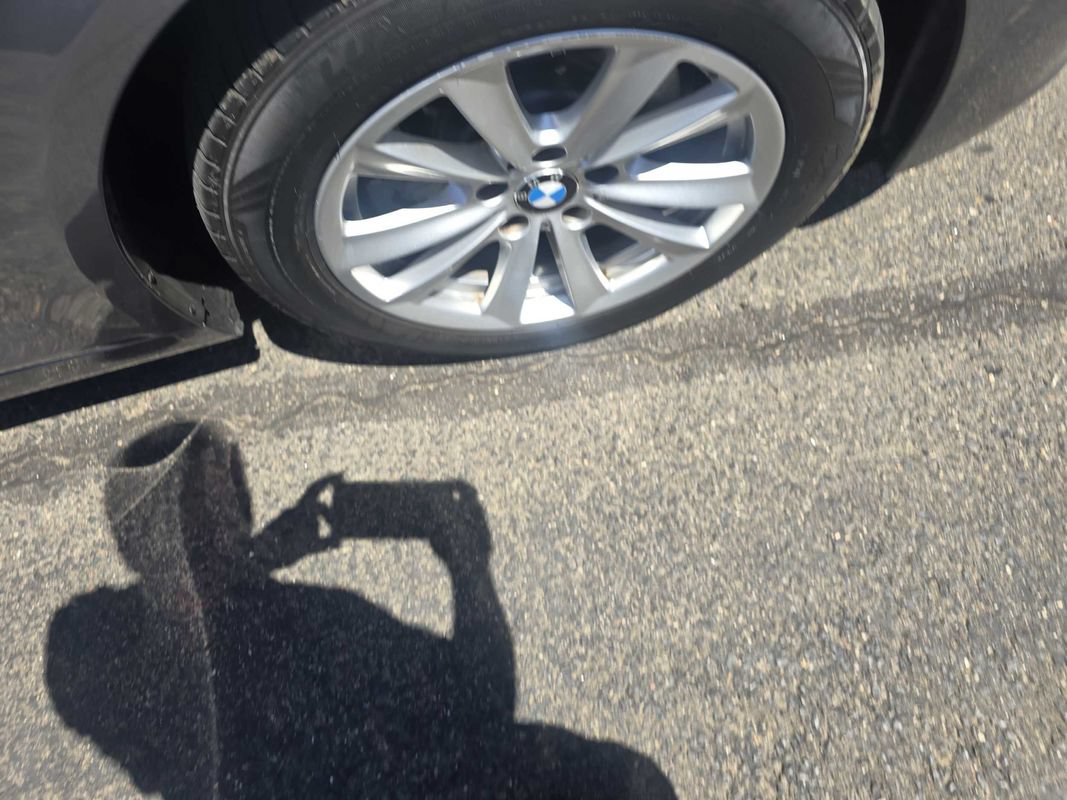 Used 2014 BMW 528i xDrive Sedan AWD/4WD image 39
