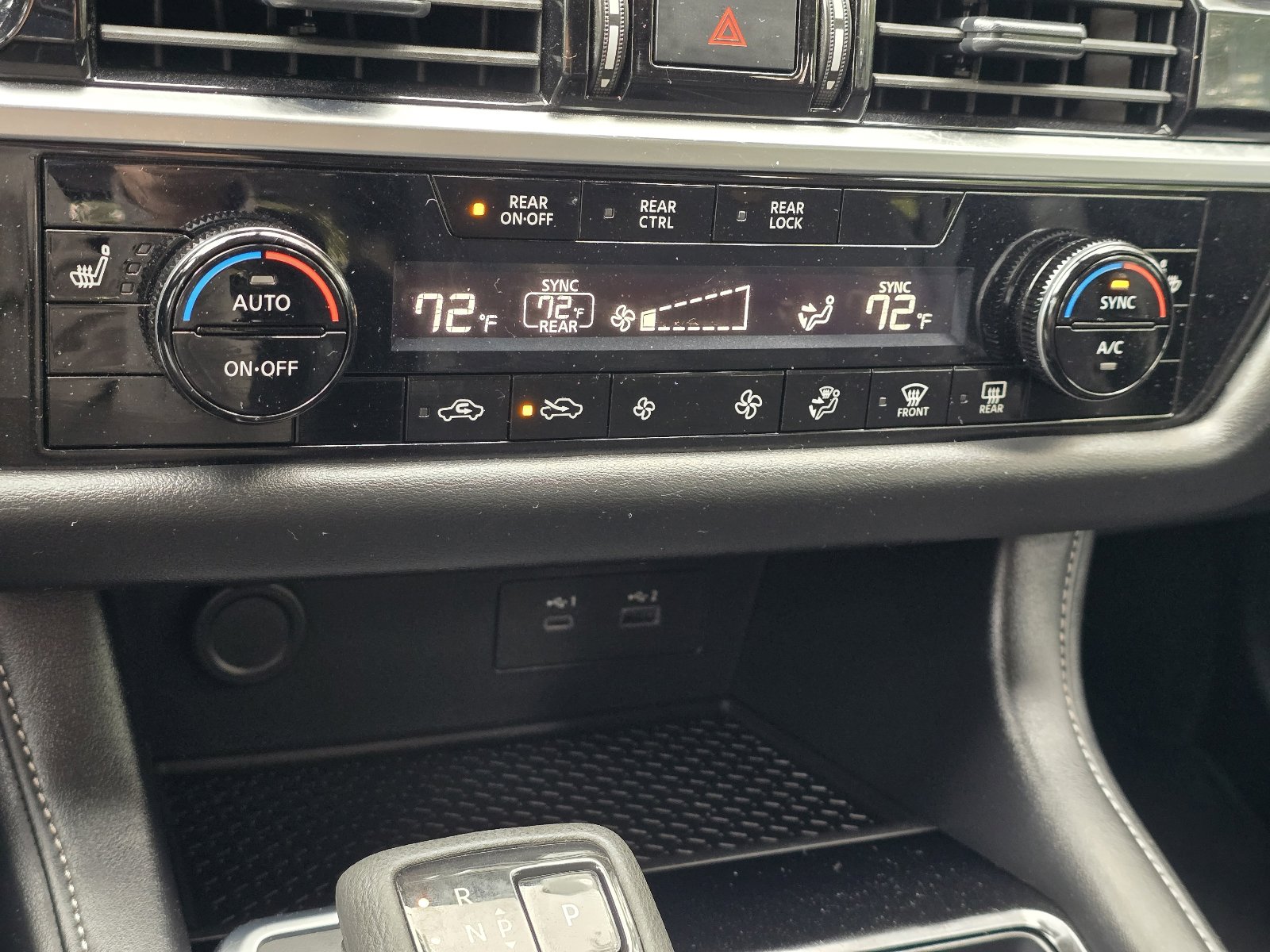 Used 2025 Nissan Pathfinder SV w/ SV Premium Package FWD image 20