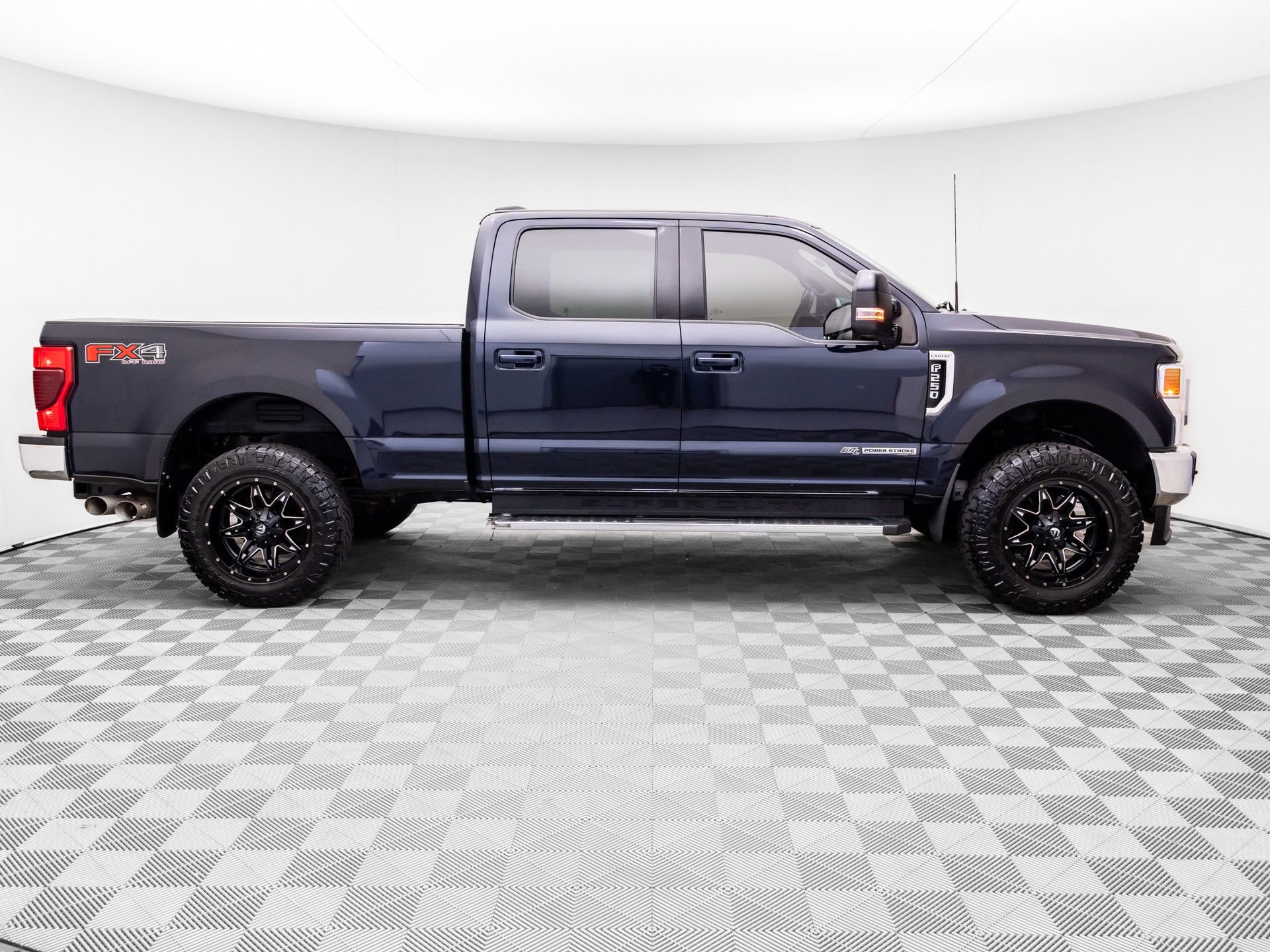 Used 2021 Ford F250 Lariat w/ Lariat Value Package image 7