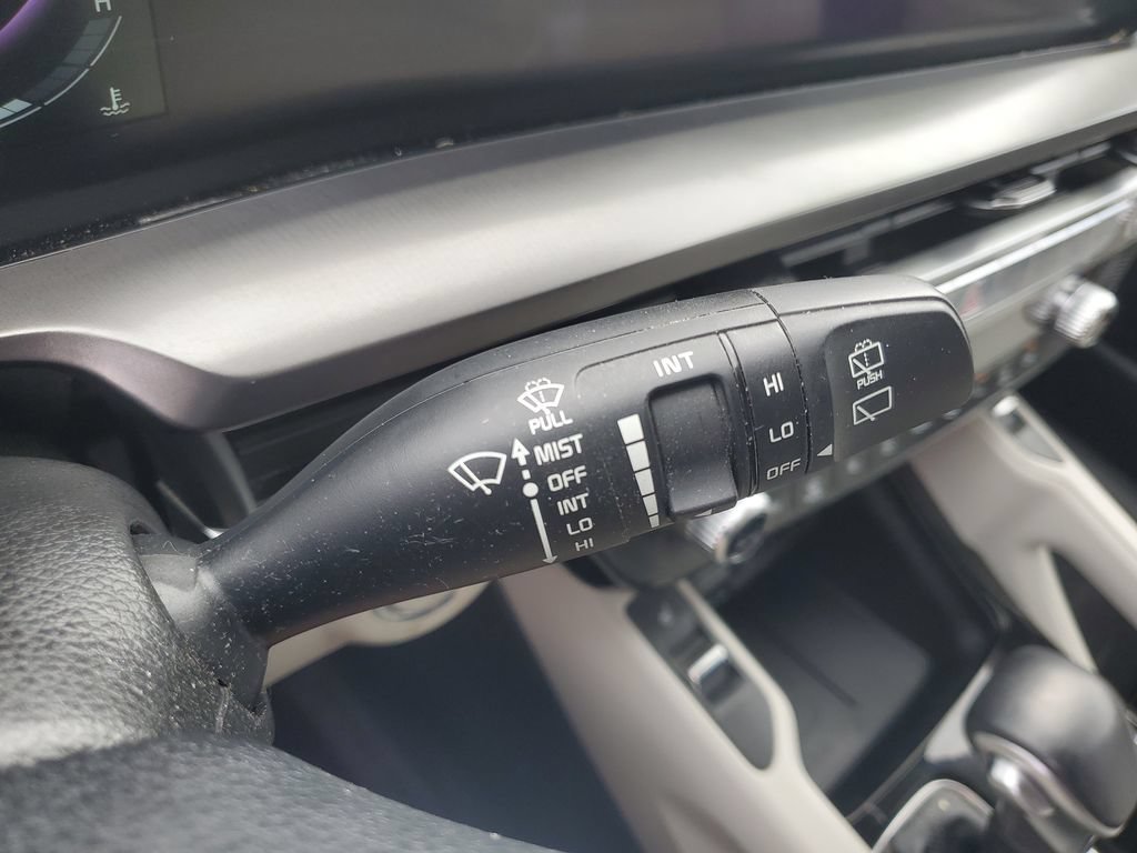 Used 2023 Kia Telluride S FWD image 15