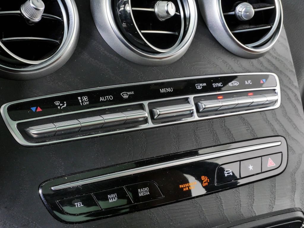 Used 2021 Mercedes-Benz GLC 43 AMG 4MATIC image 16