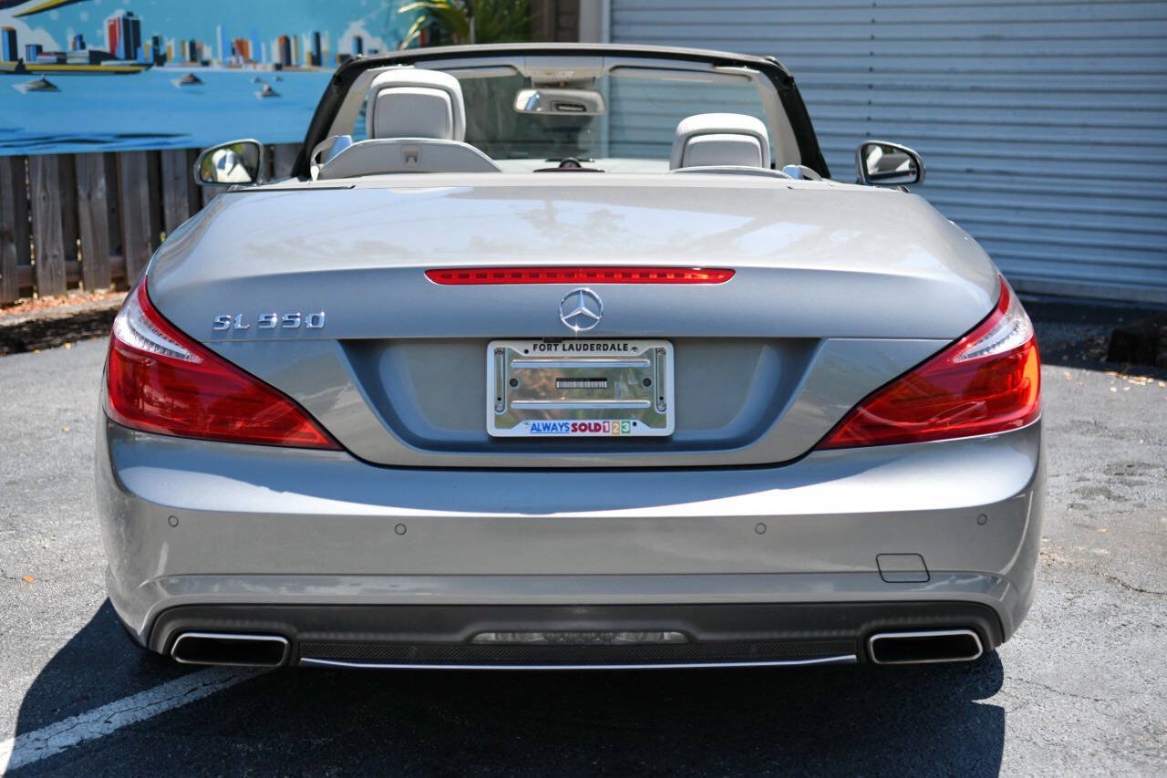 Used 2014 Mercedes-Benz SL 550 image 25