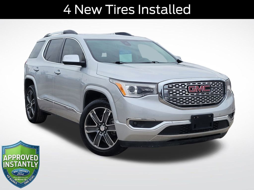 Used 2017 GMC Acadia Denali w/ Technology Package image 1