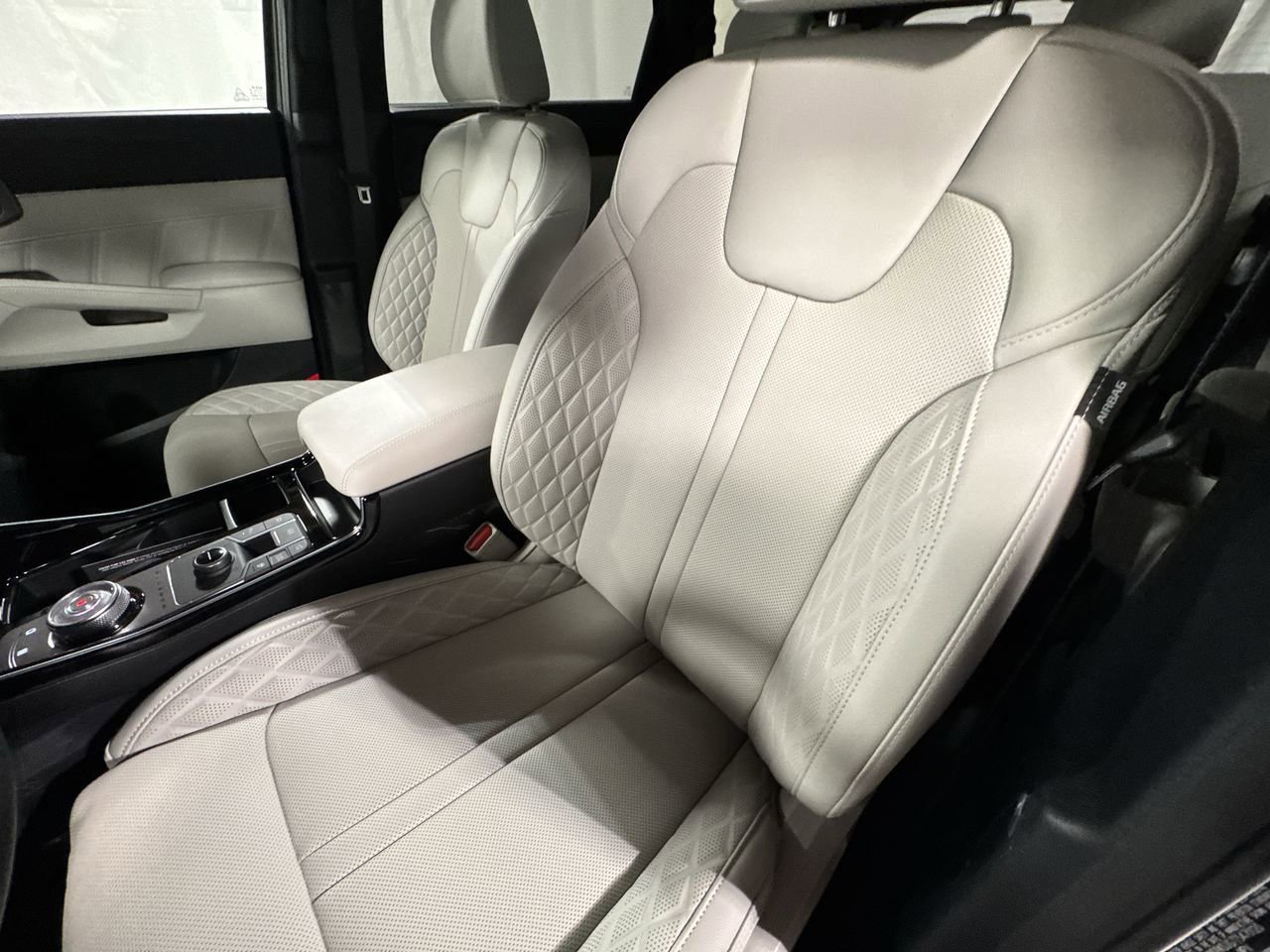 New 2026 Kia Sorento SX Prestige AWD/4WD image 16