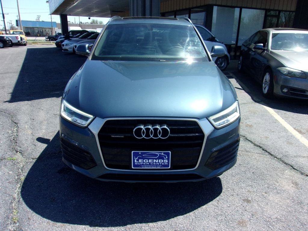 Used 2018 Audi Q3 2.0T Premium Plus w/ Premium Plus Package AWD/4WD image 3