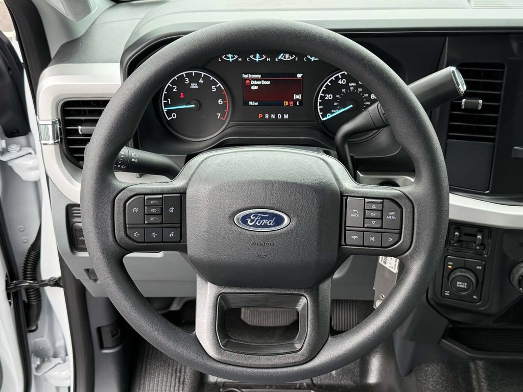 New 2026 Ford F350 XL w/ FX4 Off-Road Package AWD/4WD image 12