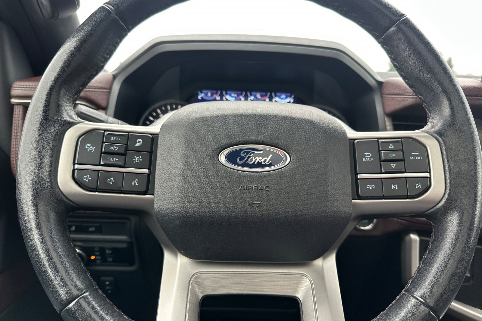 Used 2024 Ford Expedition Max Limited image 35