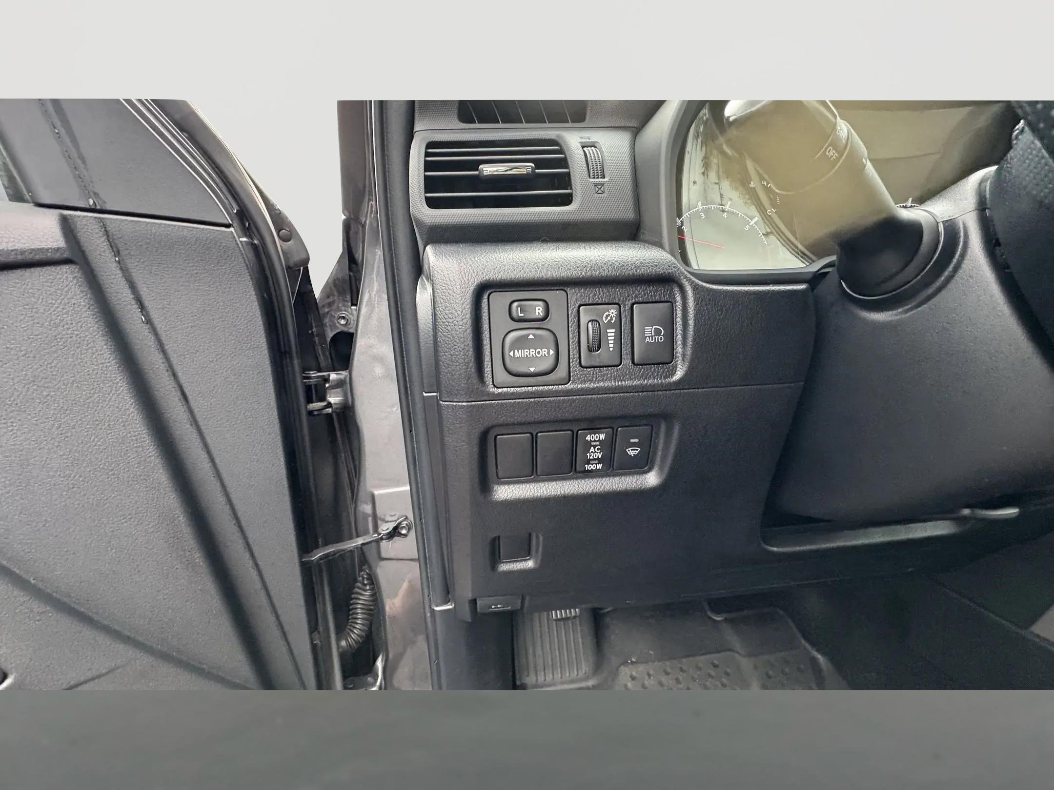 Used 2023 Toyota 4Runner SR5 Premium w/ Moonroof Package image 16