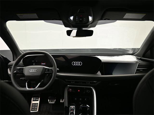 New 2025 Audi SQ5 Prestige image 10