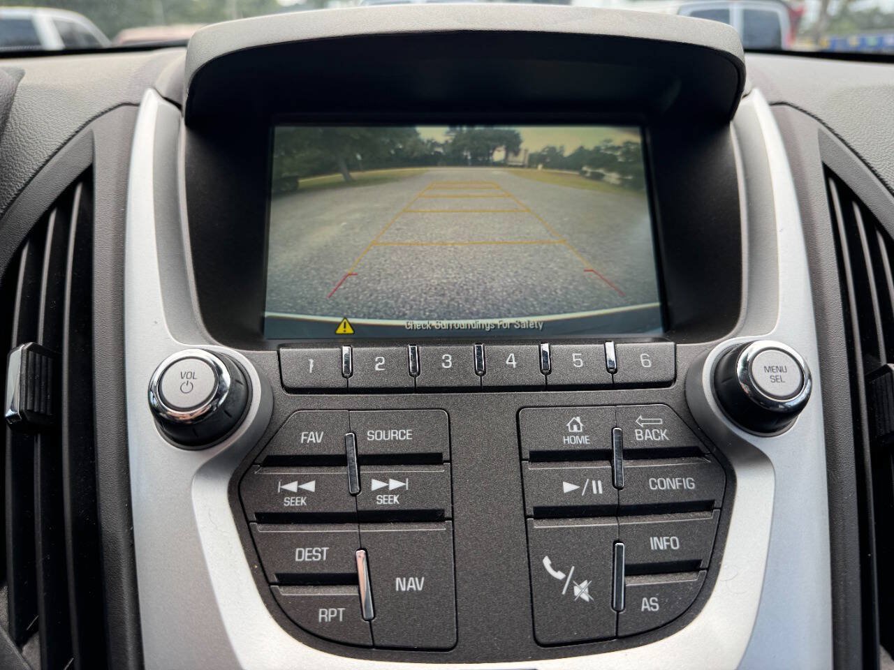 Used 2017 Chevrolet Equinox Premier w/ Enhanced Convenience Package AWD/4WD image 24