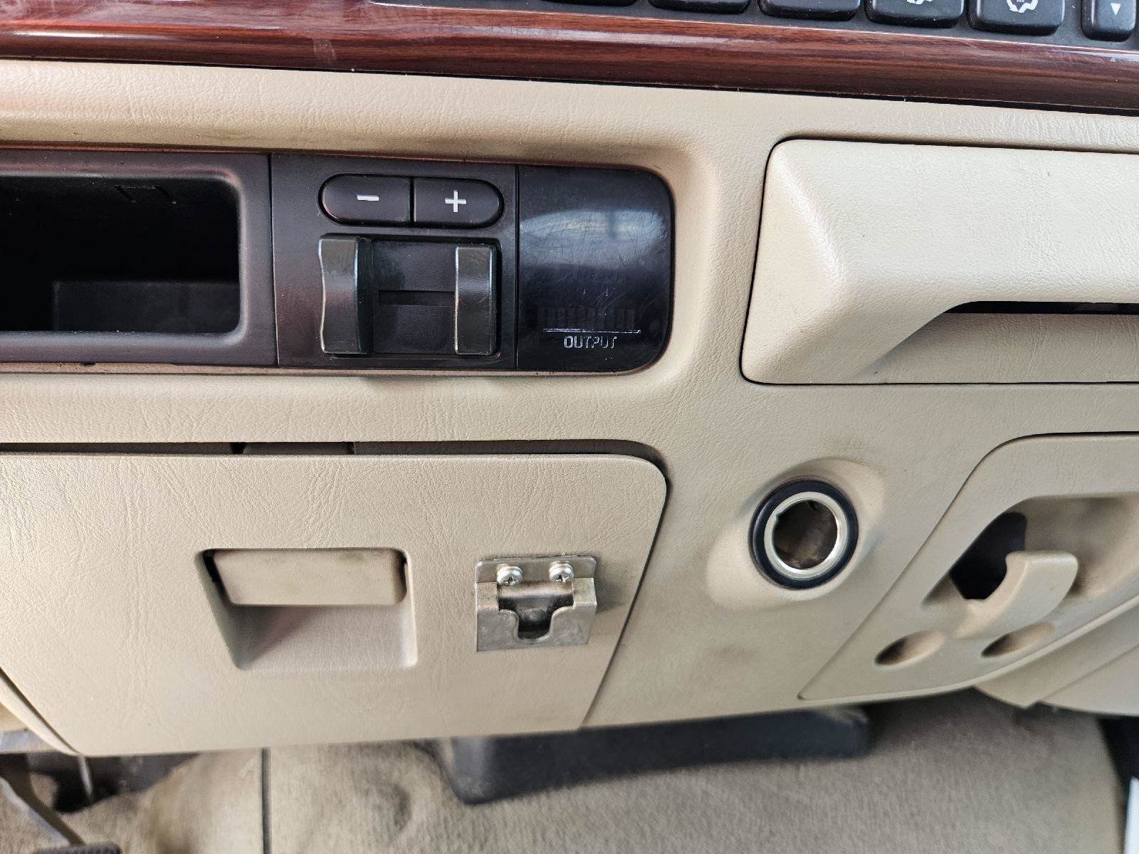 Used 2006 Ford F350 Lariat AWD/4WD image 28