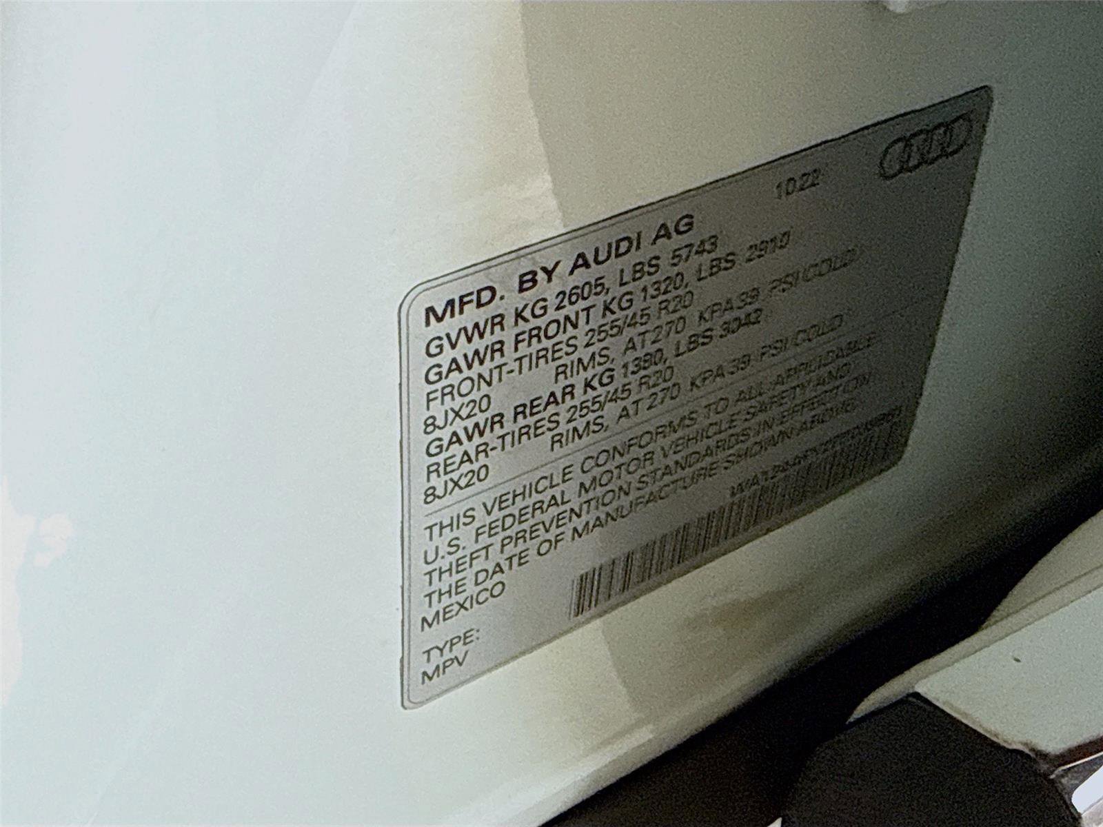 Certified 2023 Audi SQ5 Premium Plus w/ Premium Plus Package AWD/4WD image 12