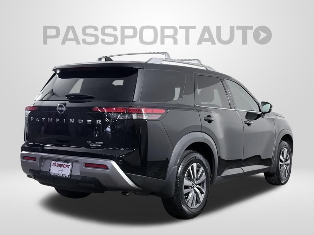 Certified 2024 Nissan Pathfinder SL AWD/4WD image 8
