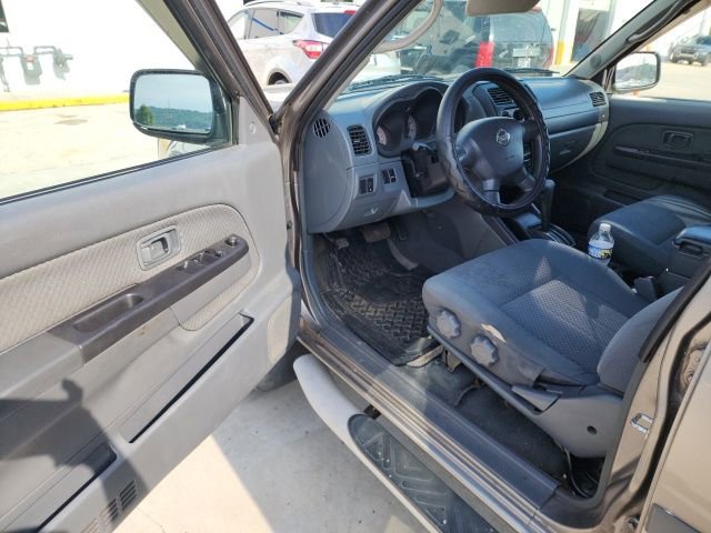 Used 2004 Nissan Xterra XE RWD image 9
