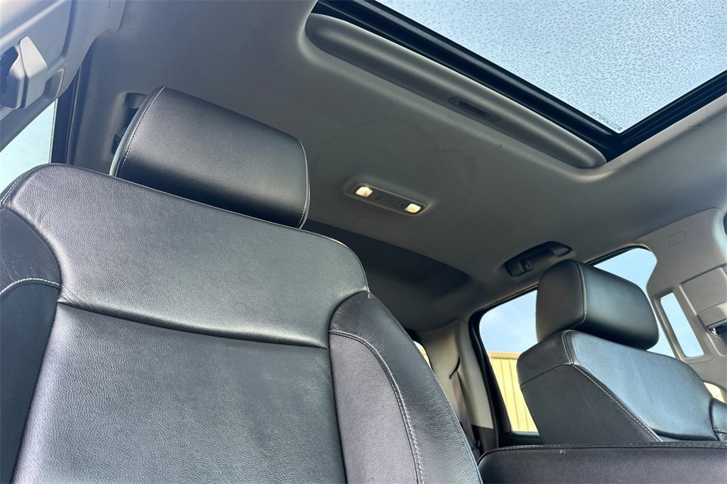 Used 2017 Chevrolet Silverado 2500 LTZ image 17