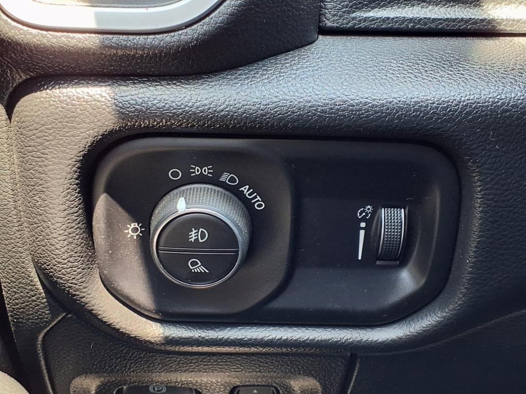 Used 2022 RAM 1500 Big Horn image 16