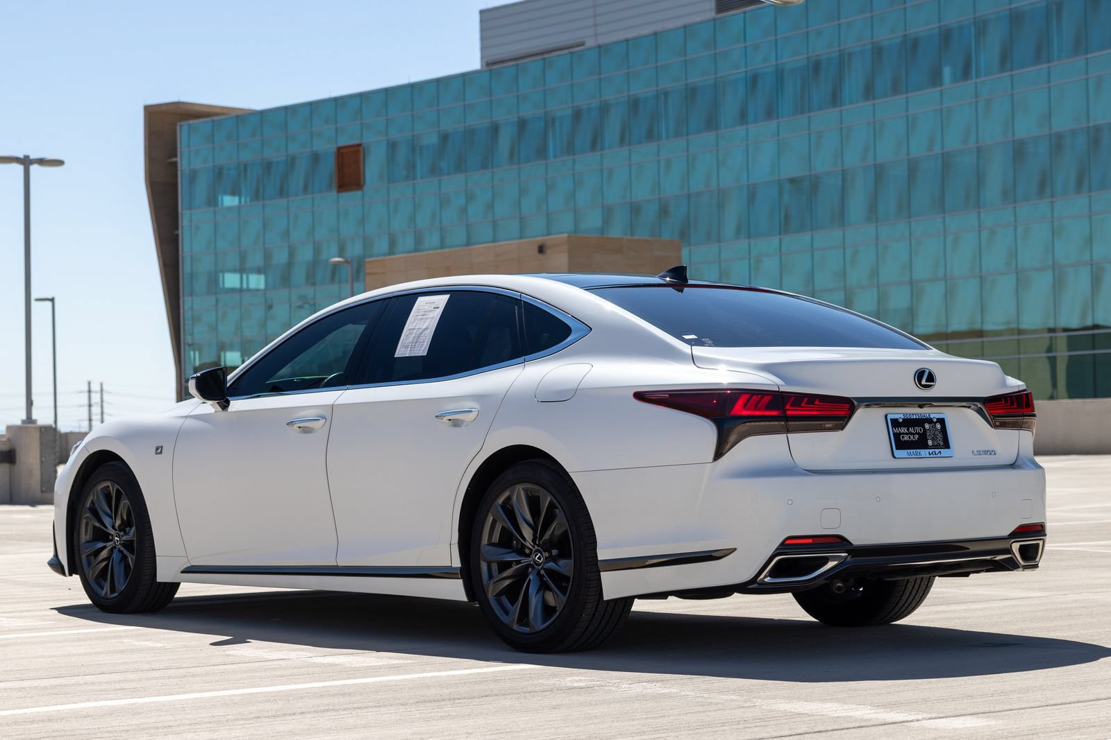 Used 2023 Lexus LS 500 F Sport w/ Cold Weather Package (CK) RWD image 47