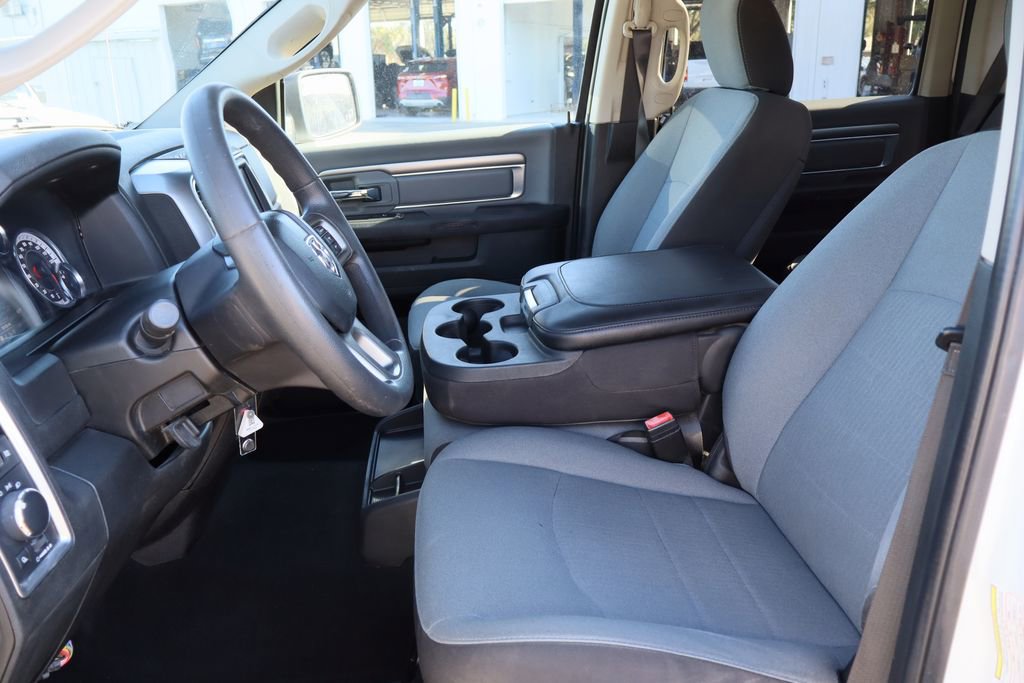 Used 2022 RAM 1500 Classic SLT w/ Electronics Group image 20