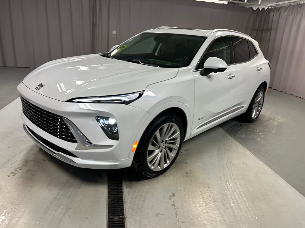 New 2026 Buick Envision Avenir image 3