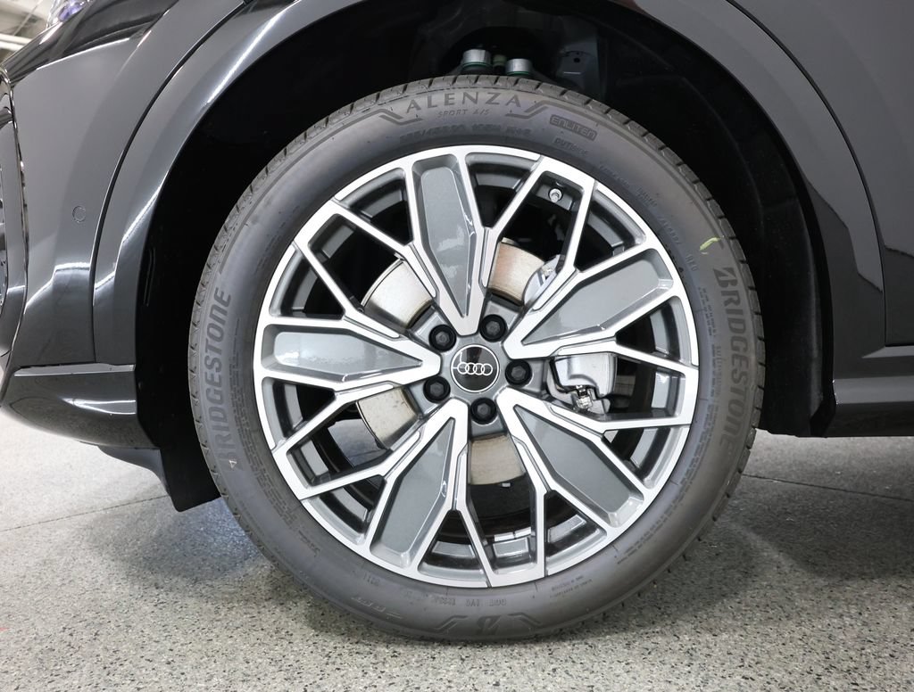 New 2026 Audi Q5 Prestige AWD/4WD image 5
