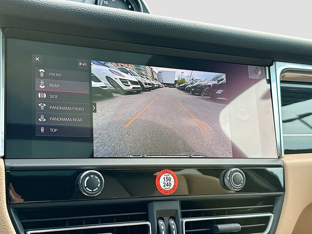 New 2026 Porsche Macan AWD/4WD image 17