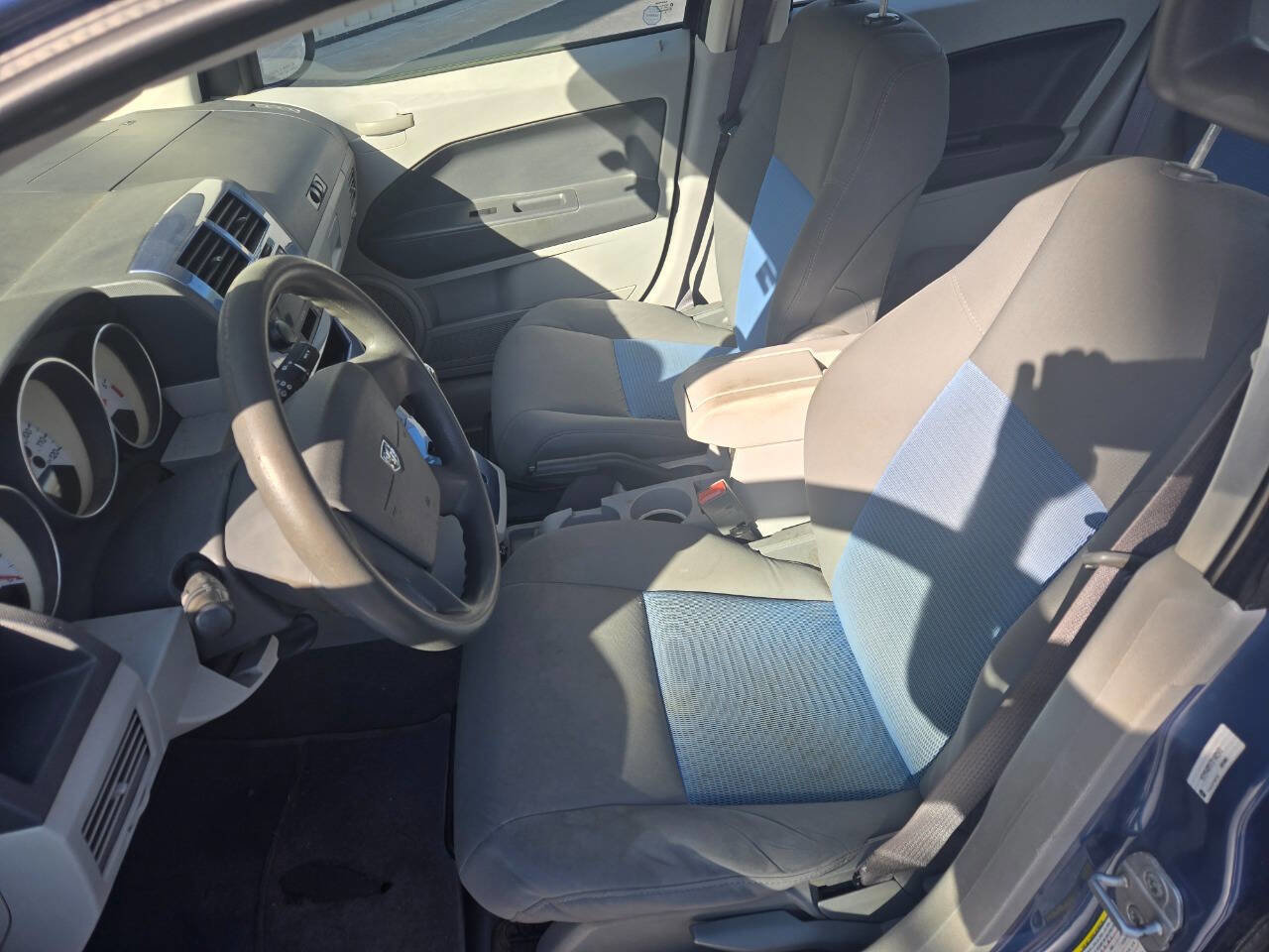 Used 2007 Dodge Caliber SXT FWD image 12