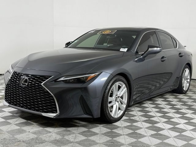 Certified 2021 Lexus IS 300 w/ Comfort Package RWD image 2