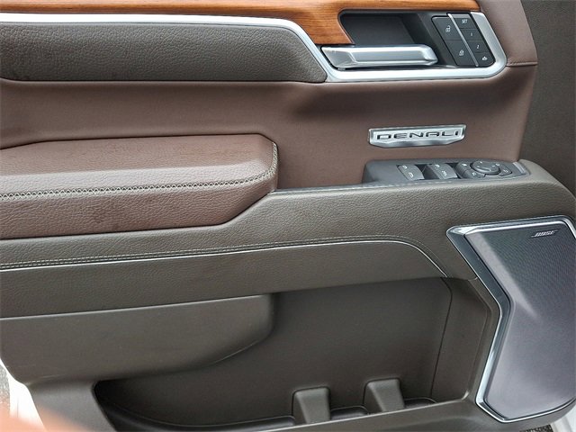 Used 2022 GMC Sierra 1500 Denali w/ Denali Reserve Package image 12
