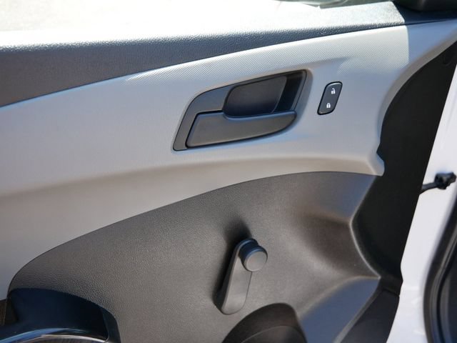 Used 2020 Chevrolet Sonic LT FWD image 16
