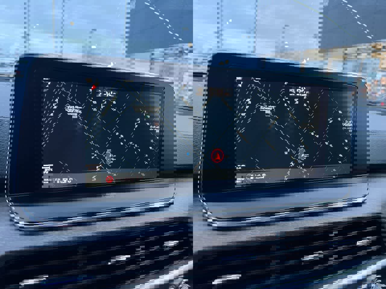 Used 2022 Kia Telluride EX w/ EX Premium Package image 18