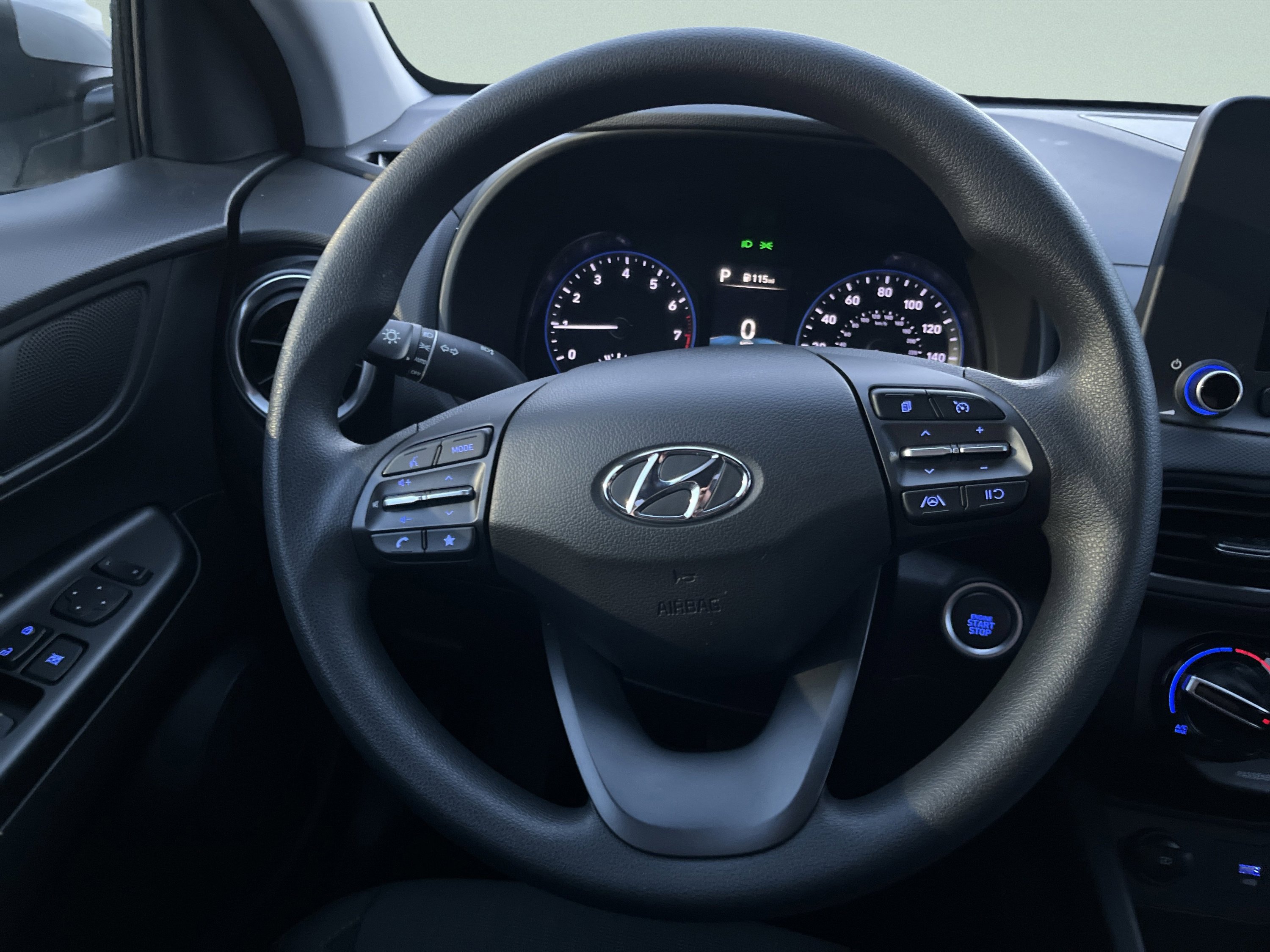 Used 2023 Hyundai Kona SEL image 22