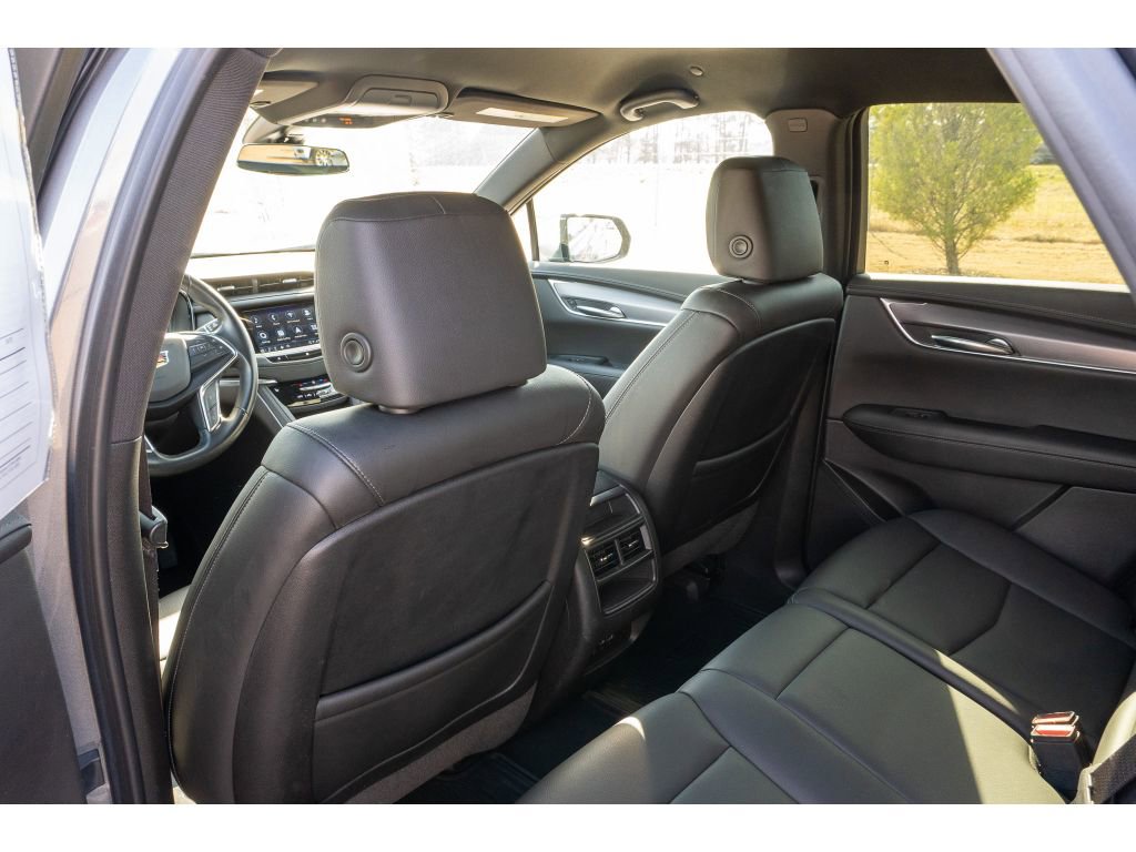 Used 2021 Cadillac XT5 Luxury image 11