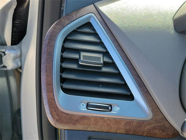 Used 2018 Hyundai Santa Fe Limited w/ Cargo Package image 27