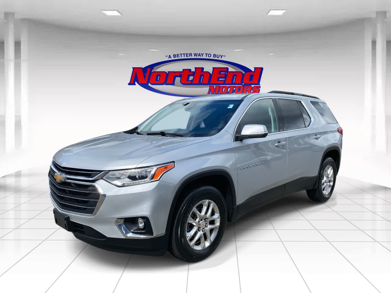Used 2021 Chevrolet Traverse LT FWD image 3
