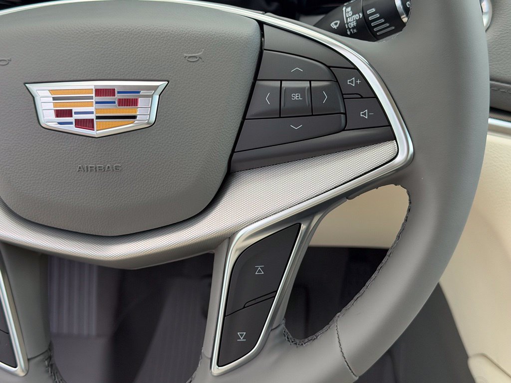 New 2026 Cadillac XT5 Premium Luxury w/ LPO, Floor Liner Package FWD image 30