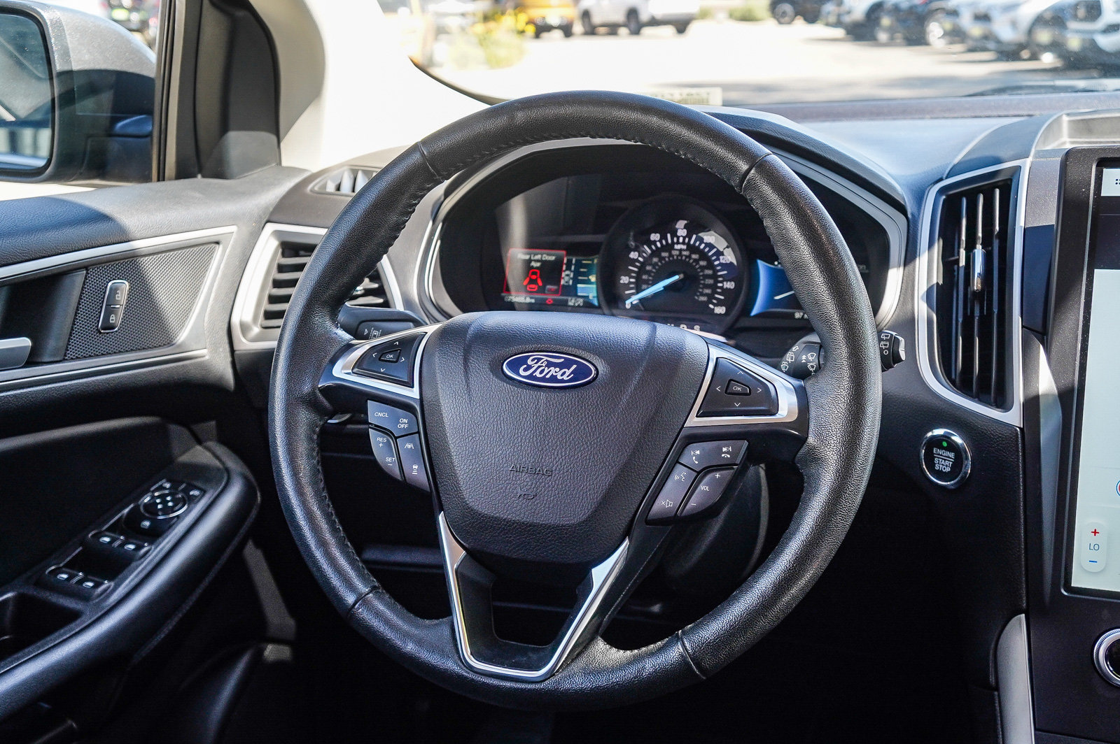 Used 2022 Ford Edge SEL AWD/4WD image 15