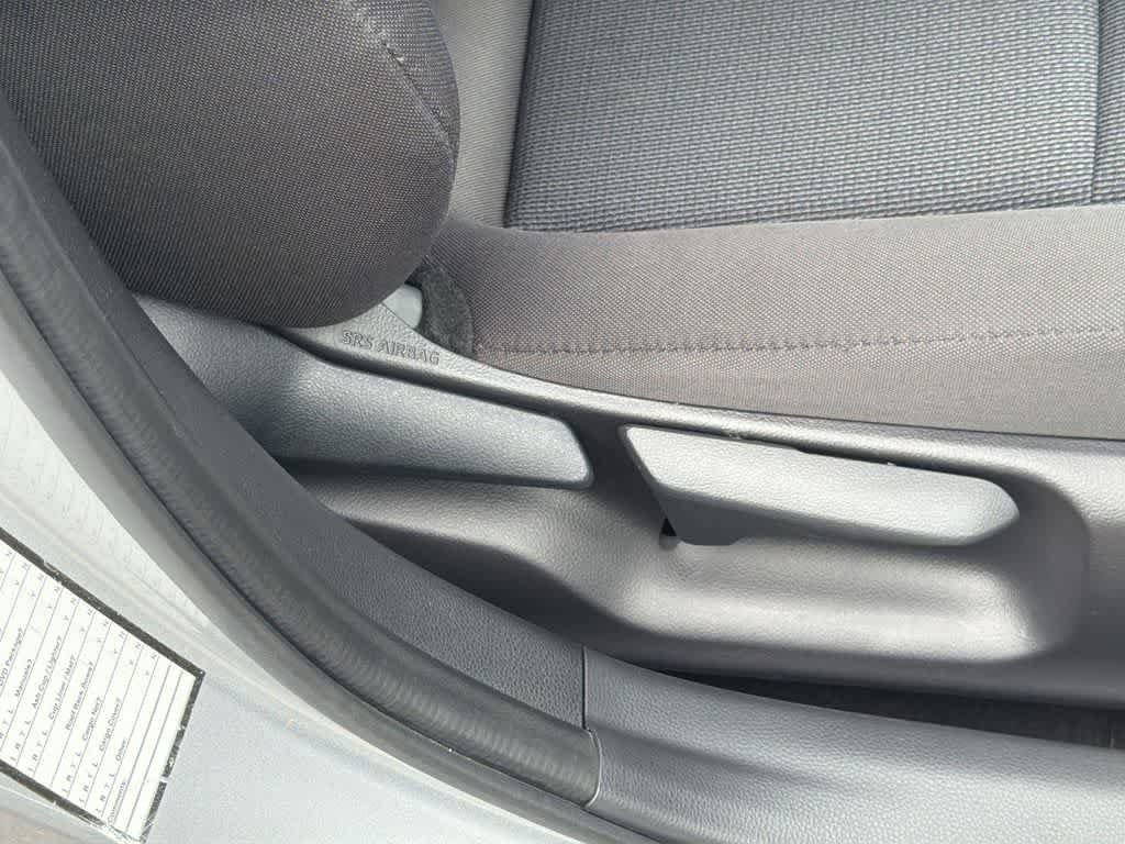 Used 2024 Toyota Prius LE image 40