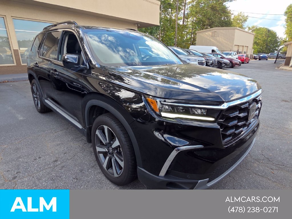 Used 2025 Honda Pilot Touring image 23