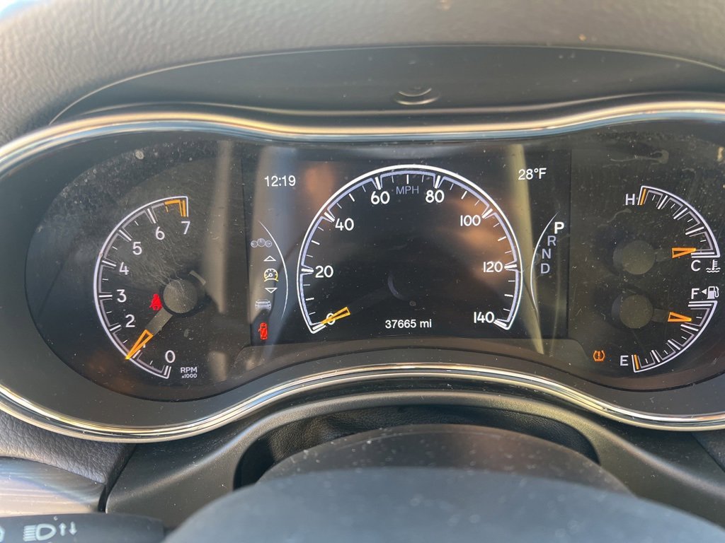 Used 2020 Jeep Grand Cherokee Limited w/ Premium Lighting Group image 17