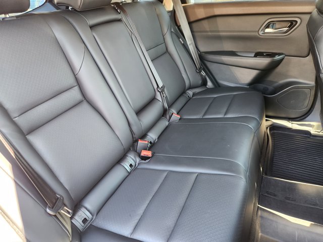 Certified 2023 Nissan Rogue SV w/ SV Premium B Package AWD/4WD image 16