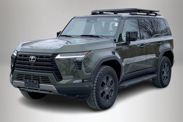 Used 2024 Lexus GX 550 image 2