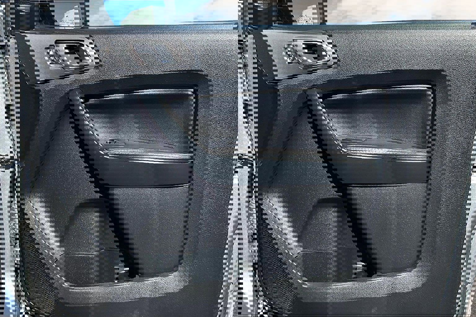 Used 2020 Ford Ranger Lariat w/ Equipment Group 501A Mid image 20