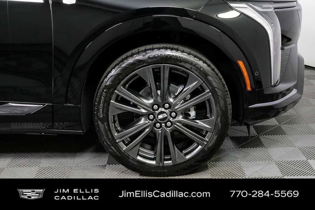 New 2026 Cadillac Optiq Sport 2 RWD image 39